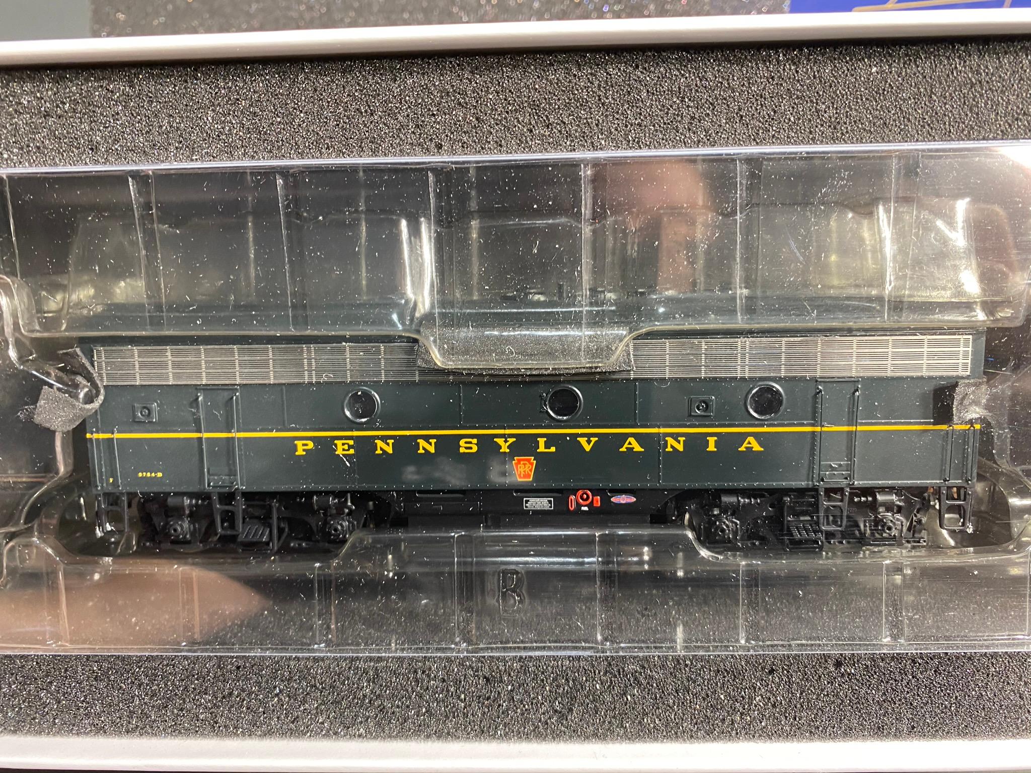Genesis HO Model Railroad Locomotive - PRR