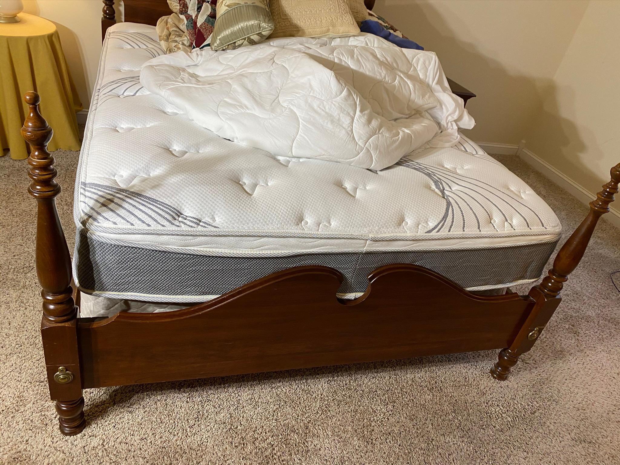 Vintage Cherry wood Queen Sized Bed w/newer mattress