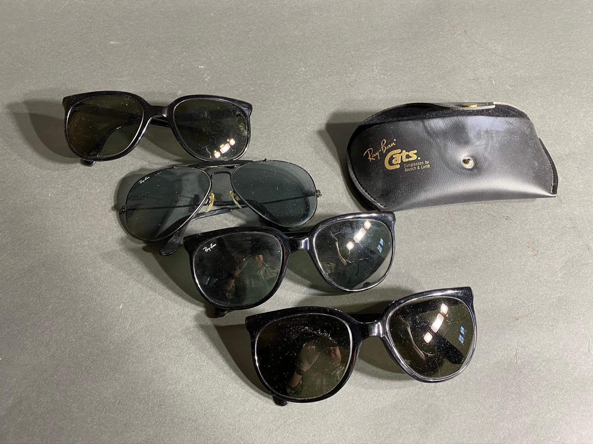 Group lot 4 pairs vintage Ray-Ban Sunglasses.