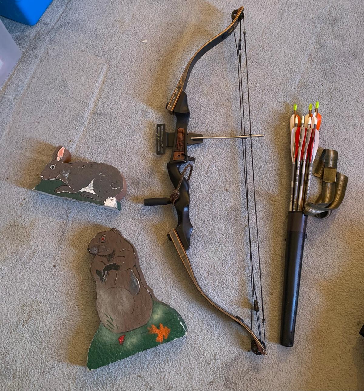 Martin Archery Inc. Compound Bow with Targets & Arrows
