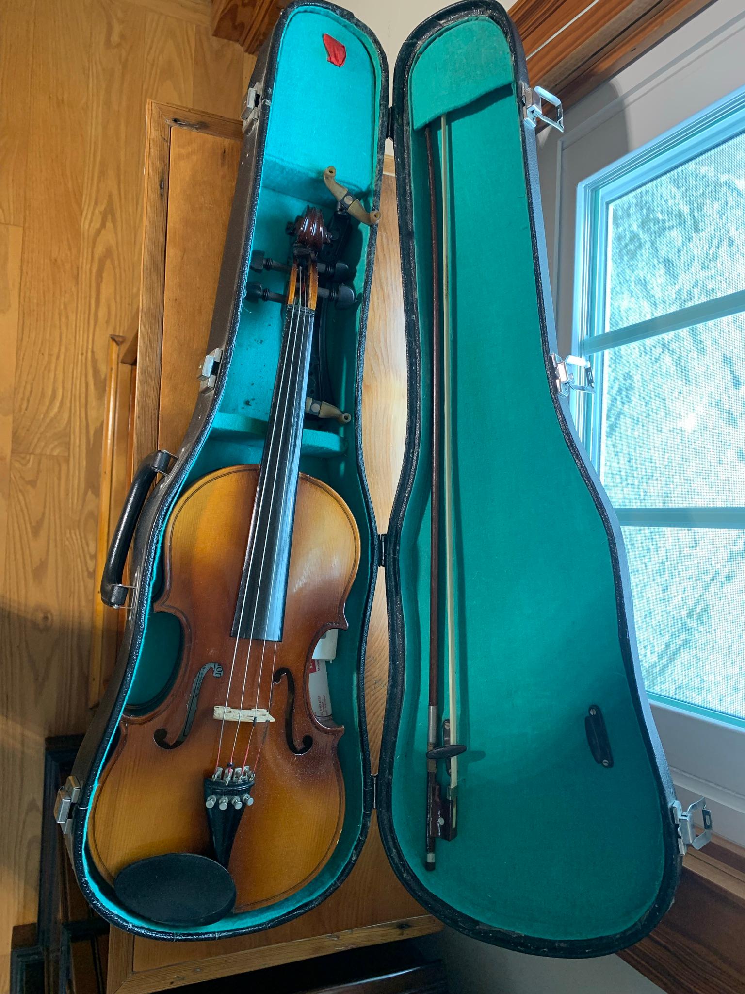 Anton Breton Violin Model AB-10