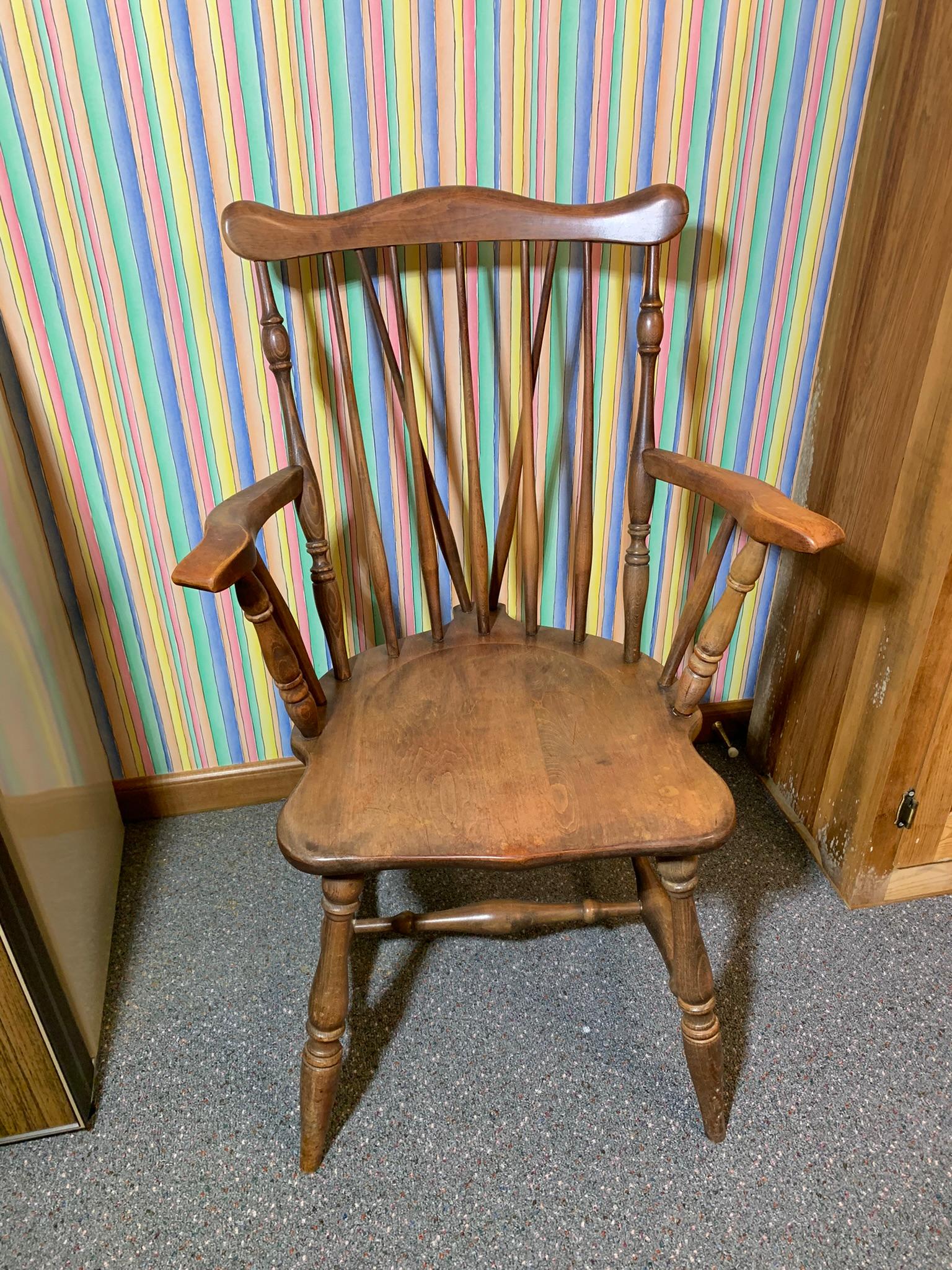 Chair, Fish Print & Cat Decorations