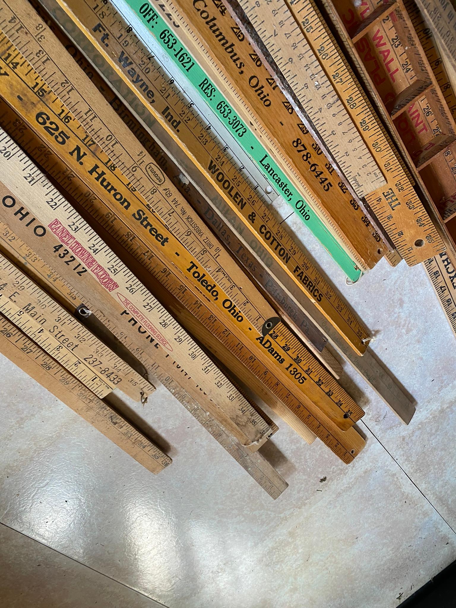 Huge Lot of Advertising Yardsticks