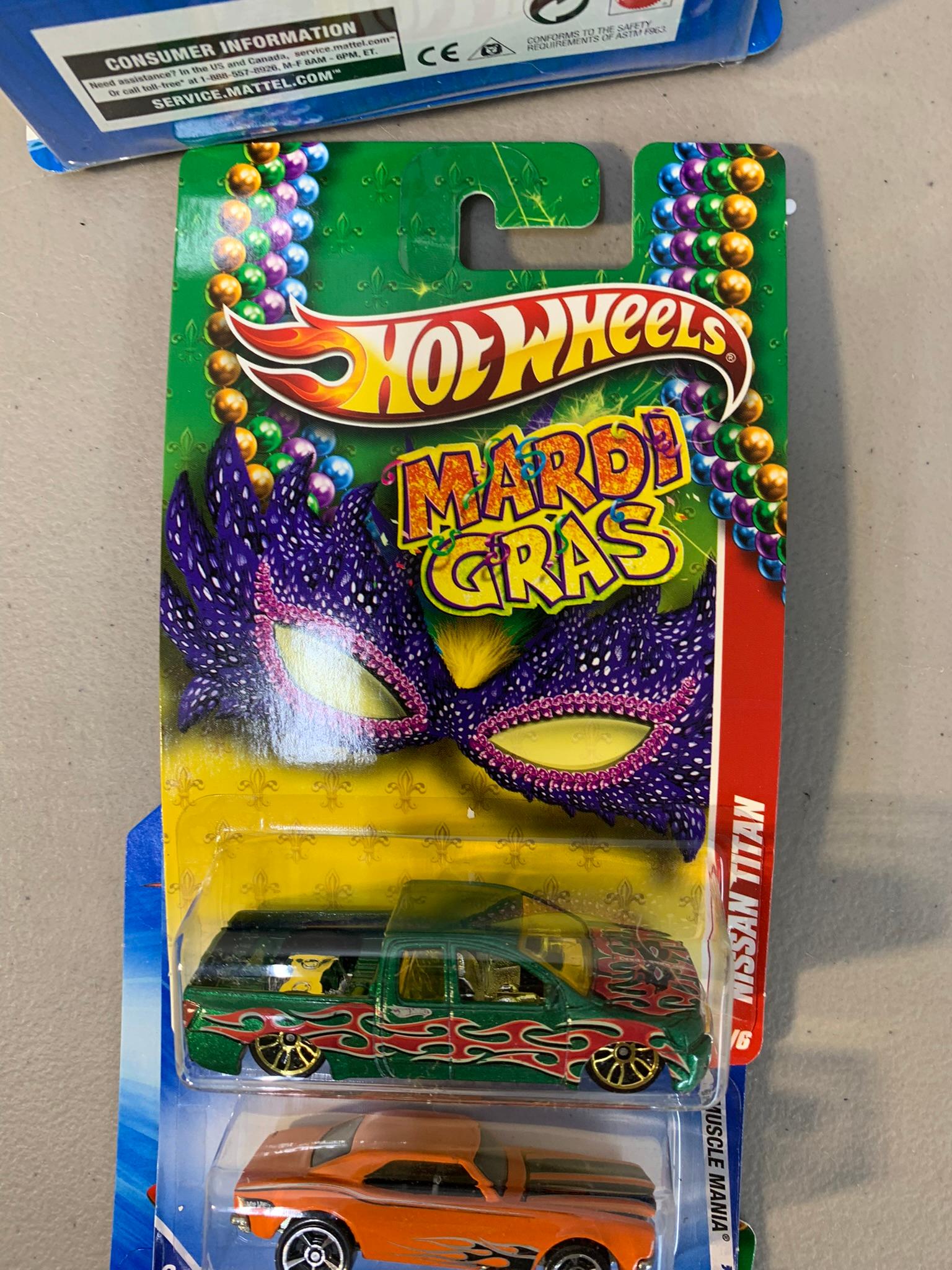 Hot Wheels & Matchbox Cars