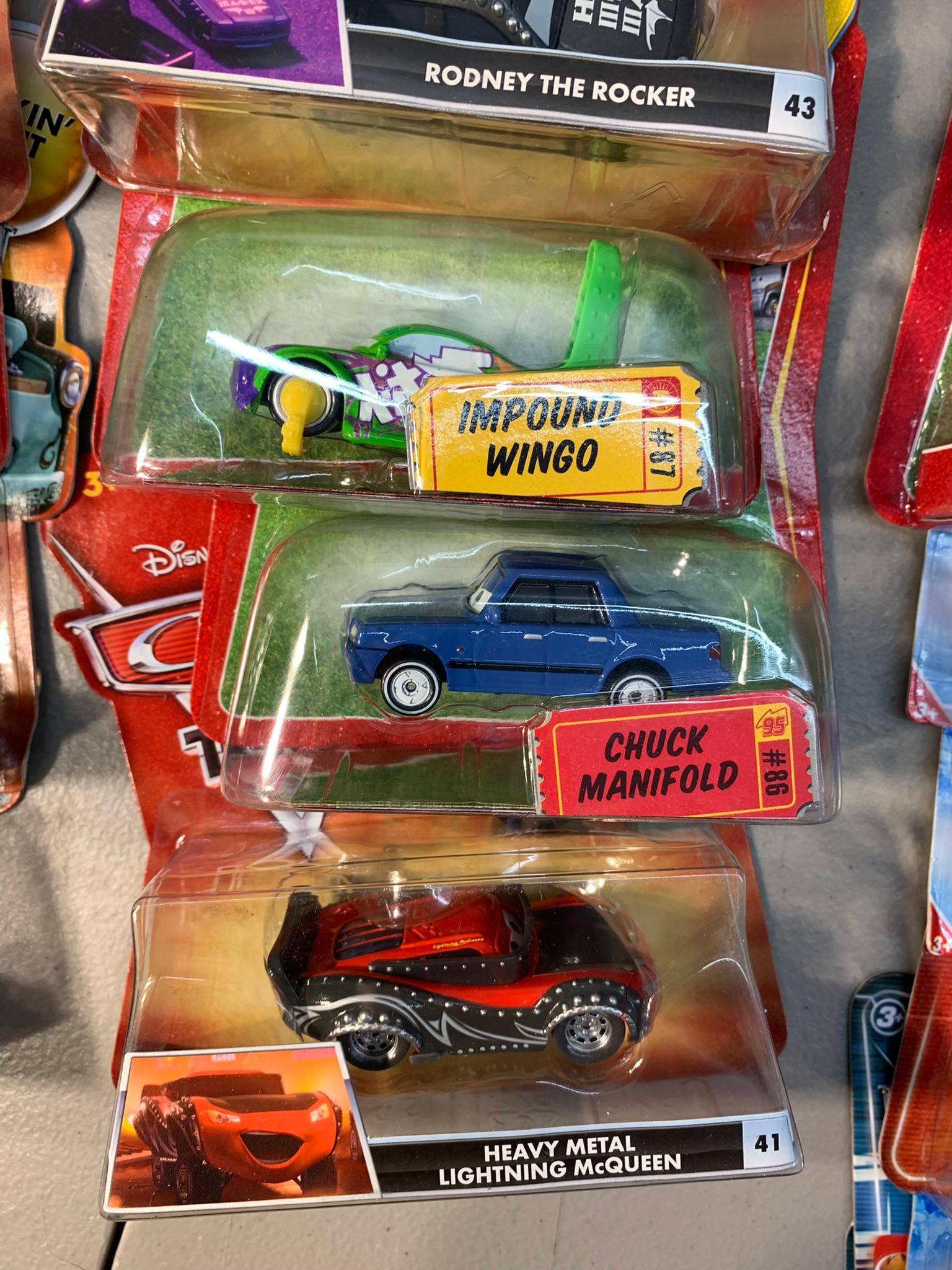 Hot Wheels, Disney Pixar Cars - Look! My Eyes Change, Rockin Paint Job!, Race O Rama