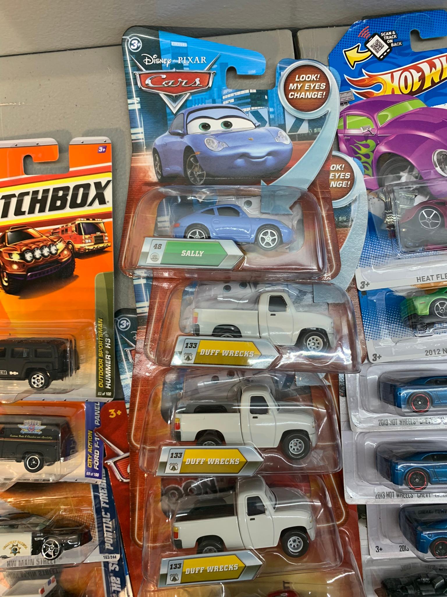 Group of Hot Wheels & Matchbox Cars