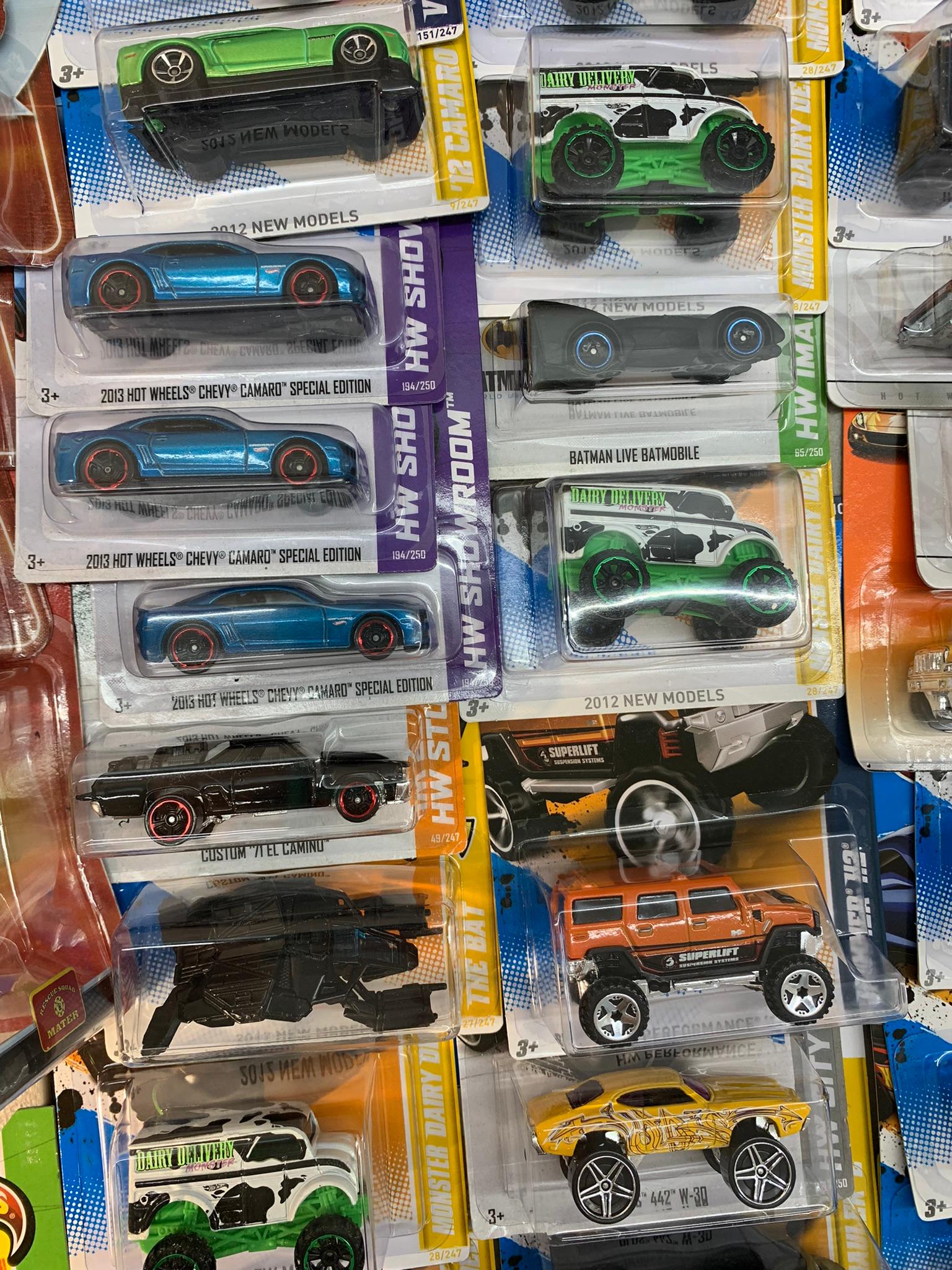 Group of Hot Wheels & Matchbox Cars