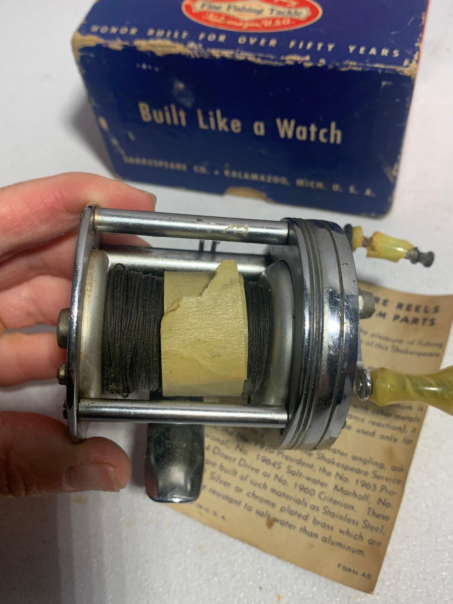 1964 Shakespeare Marhoff Model GE Fishing Reel &  Shakespeare 1920 Wondereel Leveling Reel