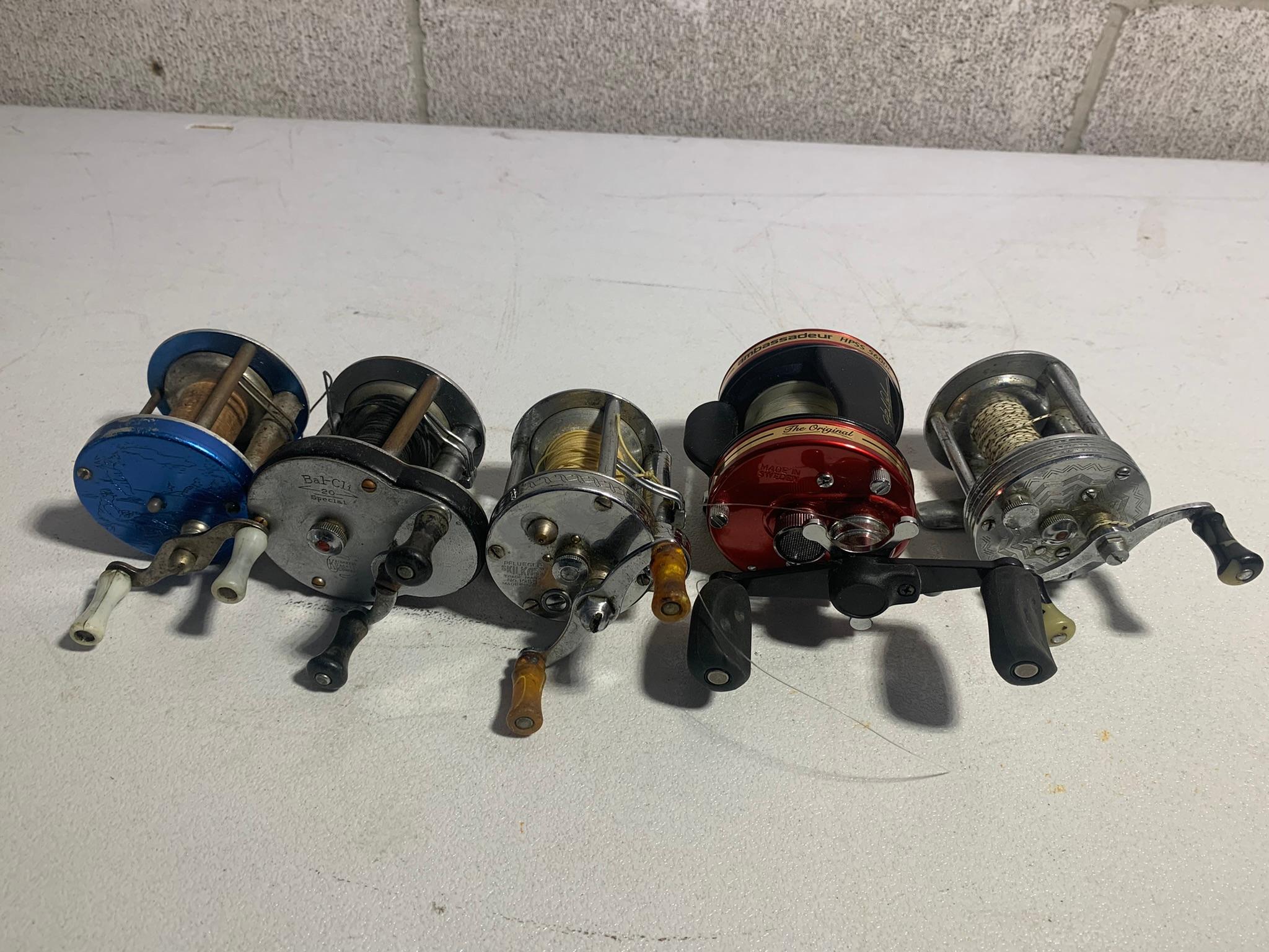 5 Vintage Fishing Reels - Wards Sport King Model 40B, Ambassadeur HPSS 5600C Abu Garcia