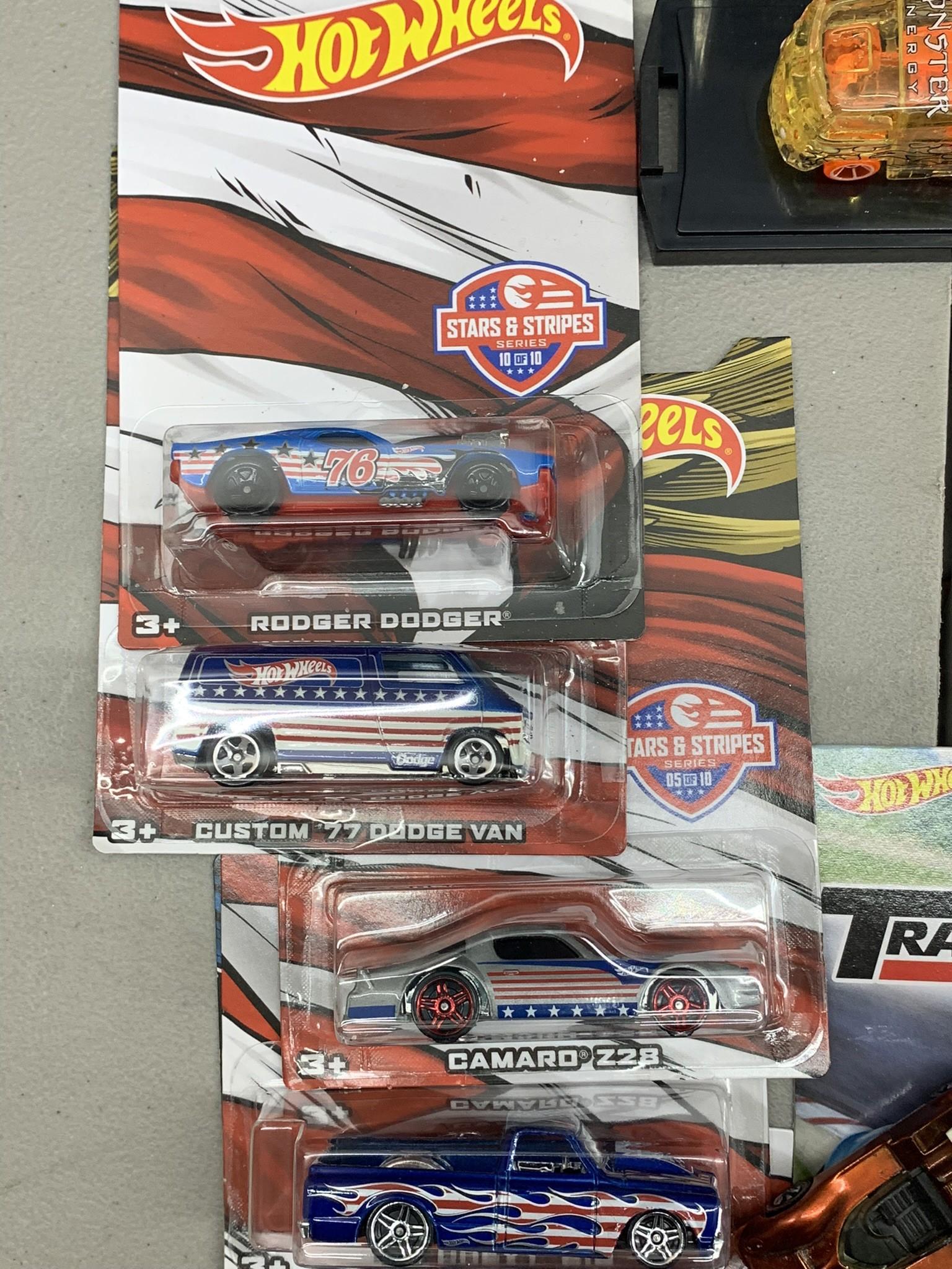 Large Group of Collector Hot Wheels - Track Day, Johnny Lightning Off Road, M2 1969 Pontiac GTO