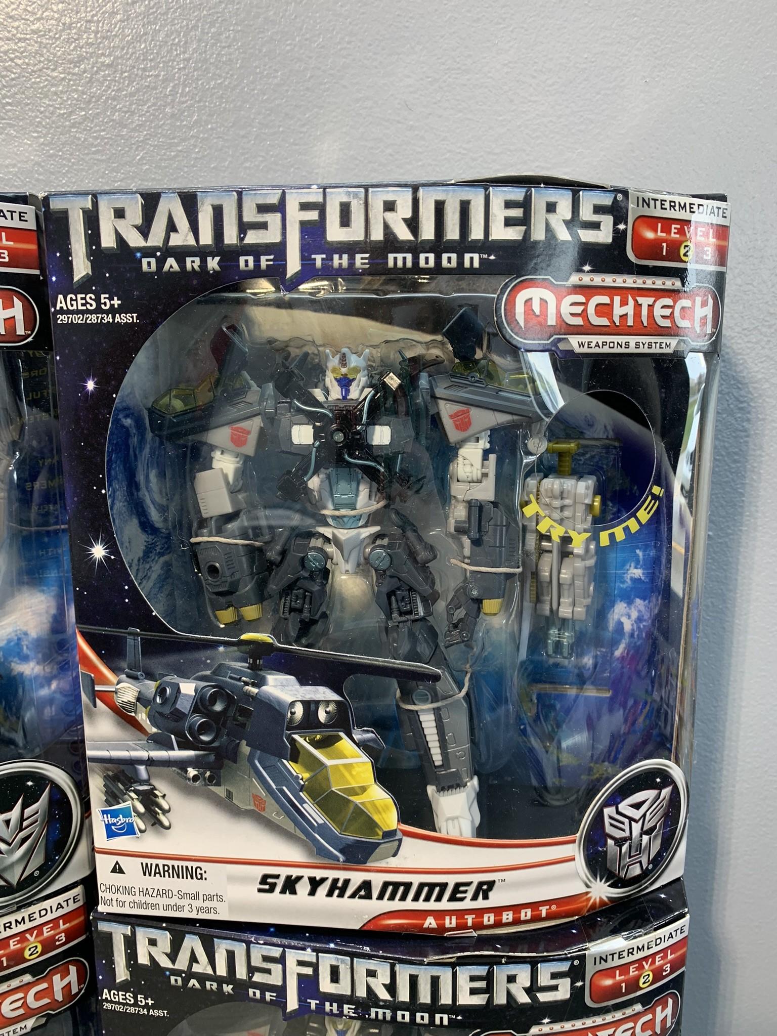 Hasbro Transformer - Autobot Ratchet, Starscream, Ironhide, Shockwave, Skyhammer