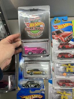 Great Group of Collector Hot Wheels, Johnny Lightning Street Freaks, GreenLight Hot Pursuit