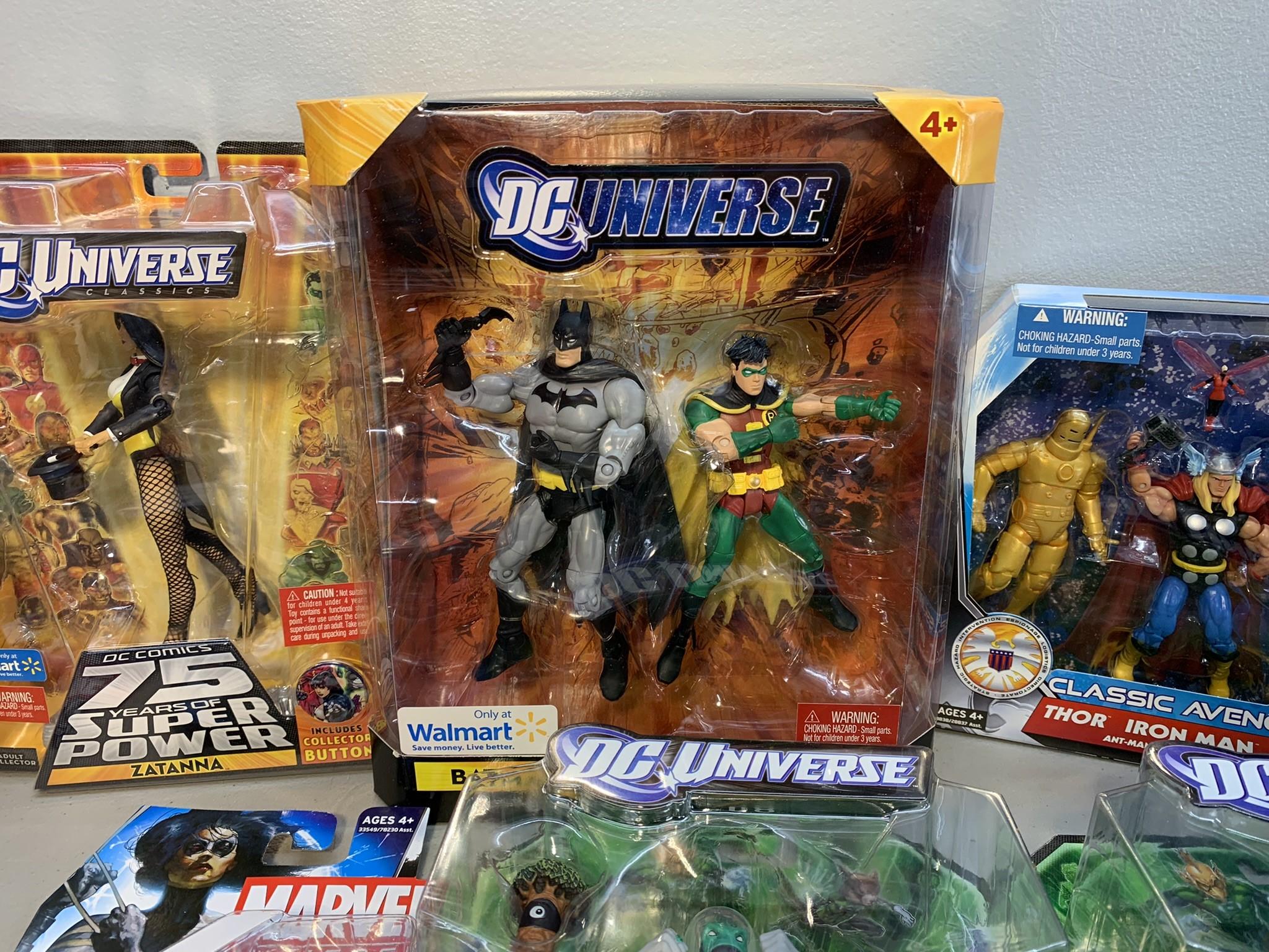 DC Universe & Marvel Classic Action Figures