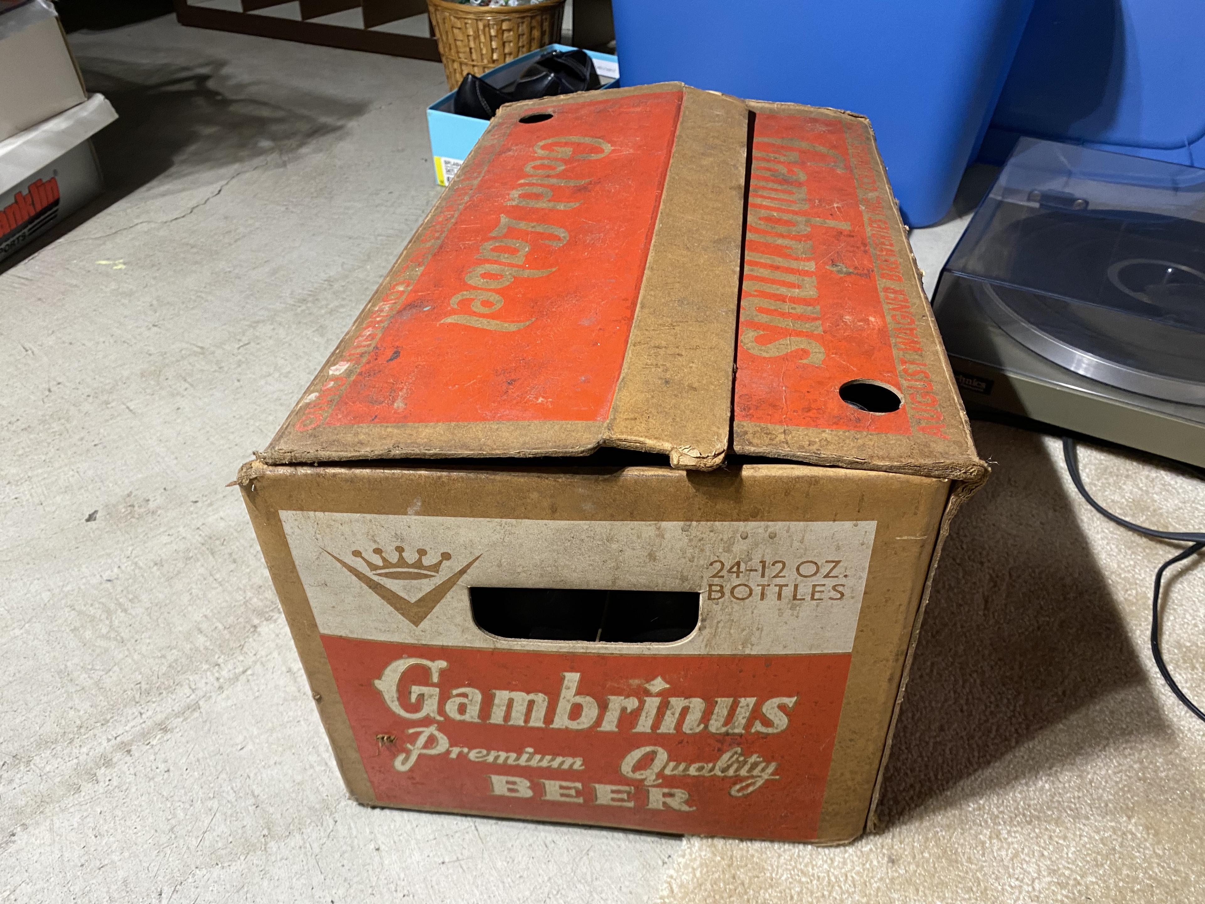 Gambrinus Gold Label Beer Box with Bottles