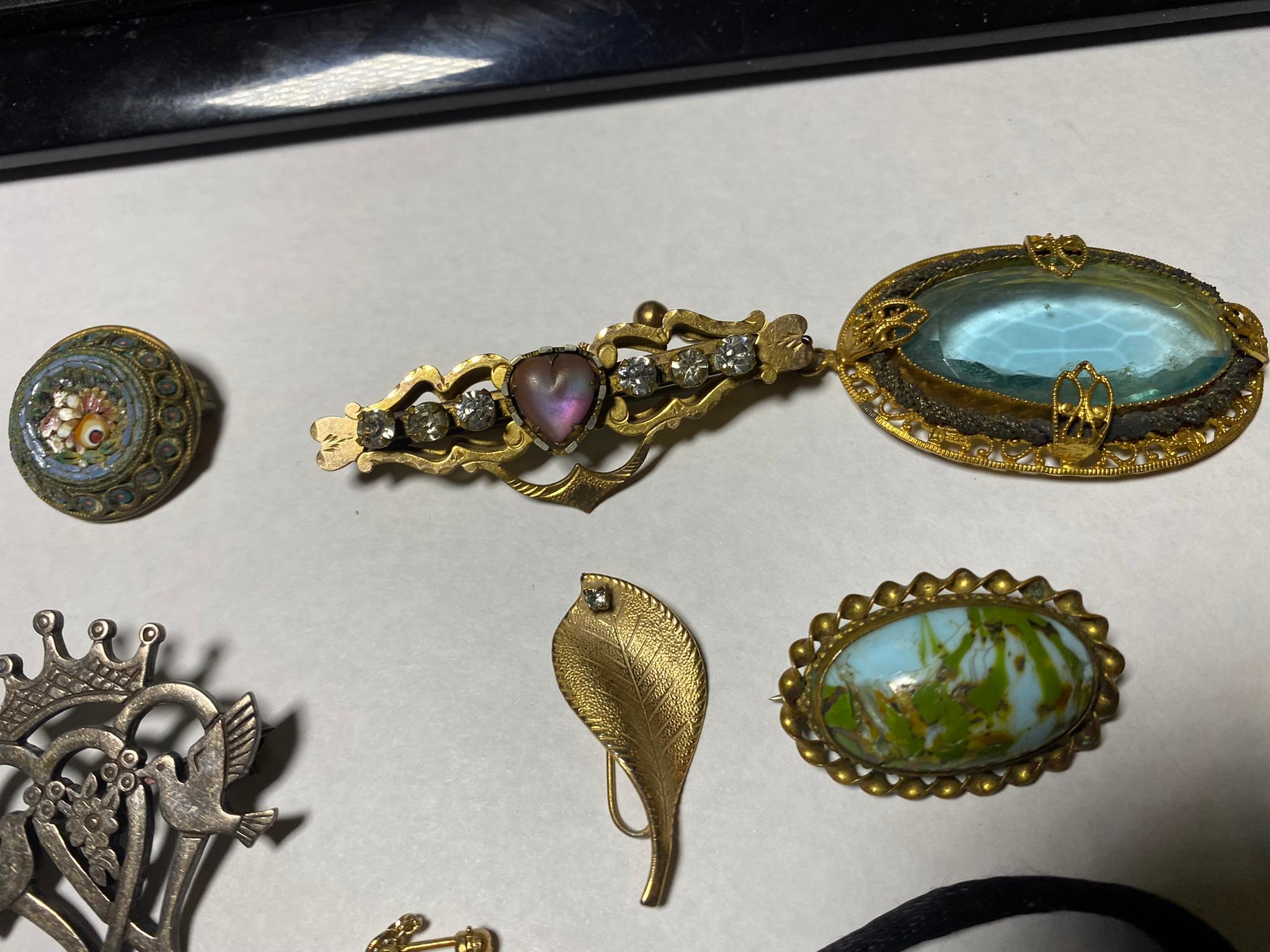 Group lot of assorted better antique jewelry