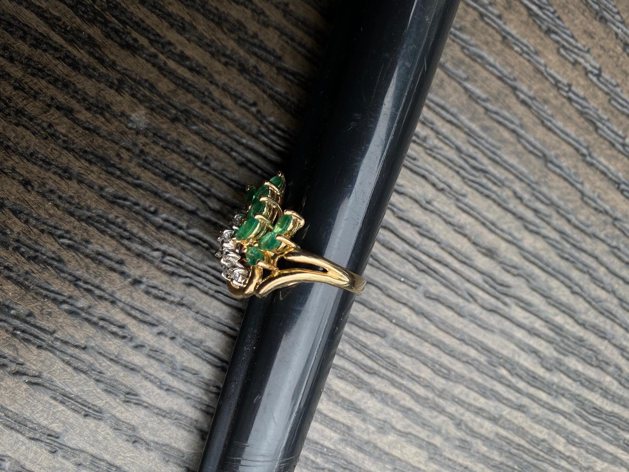 Vintage Diamond & Emerald 14k Gold Cocktail Ring - 7.08 grams