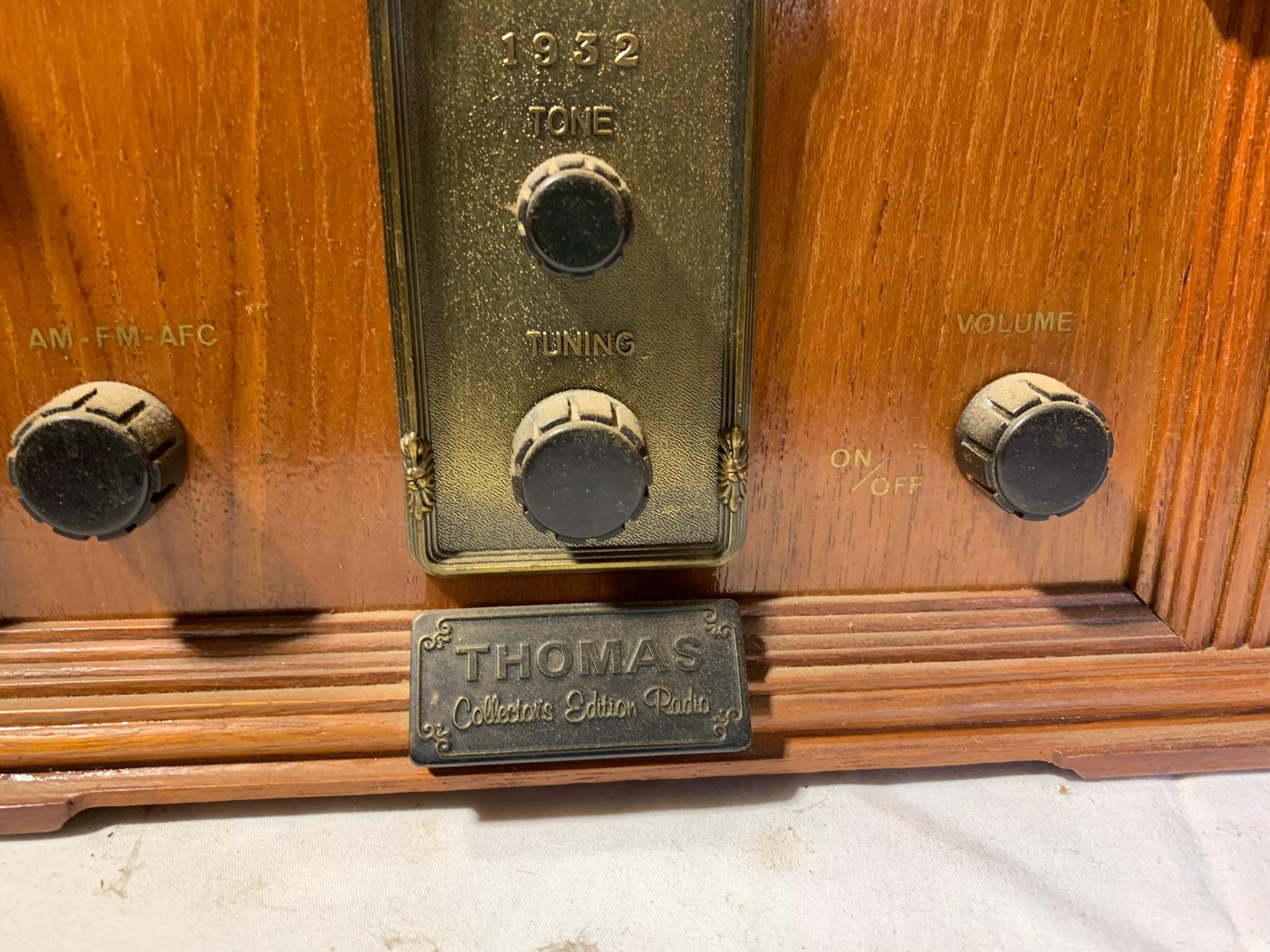 Thomas Collectors Edition Radio Model BD 217