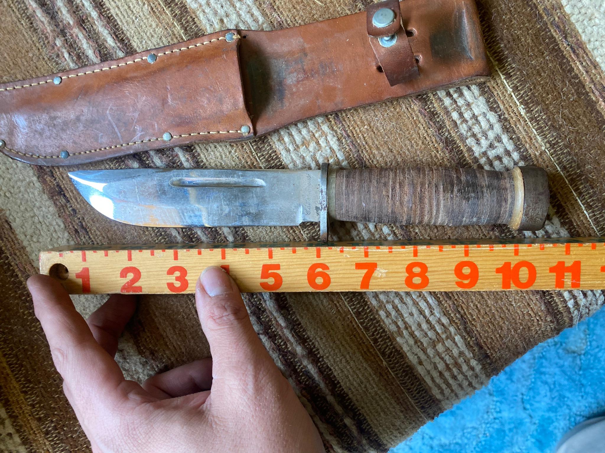 WWII Cattaraugus Large Fighting Knife in nice condition