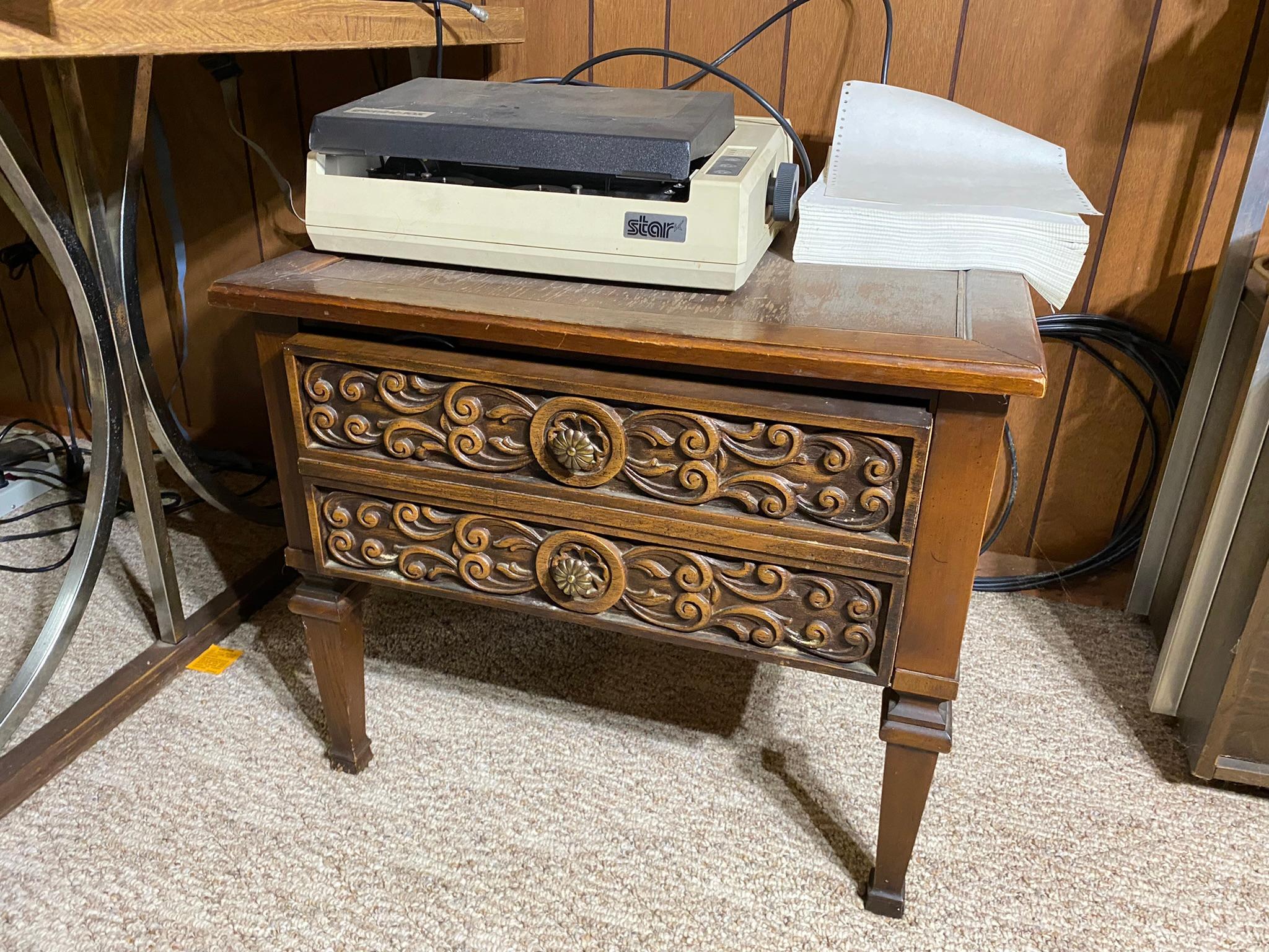 Mid Century Modern Table, Stand