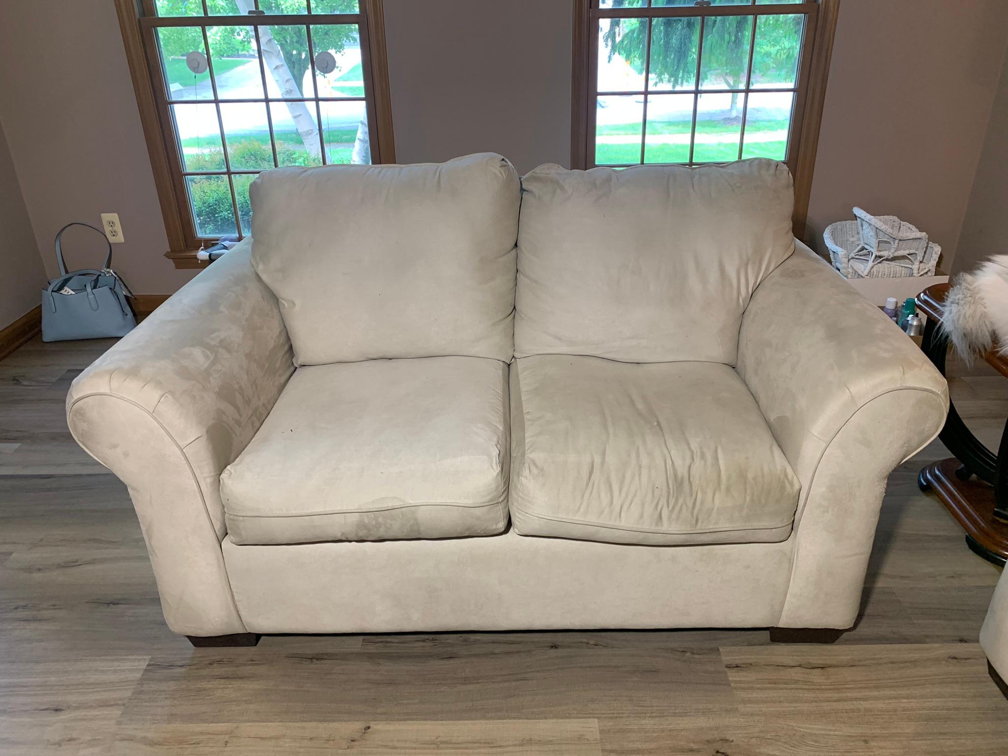 Sofa & Loveseat