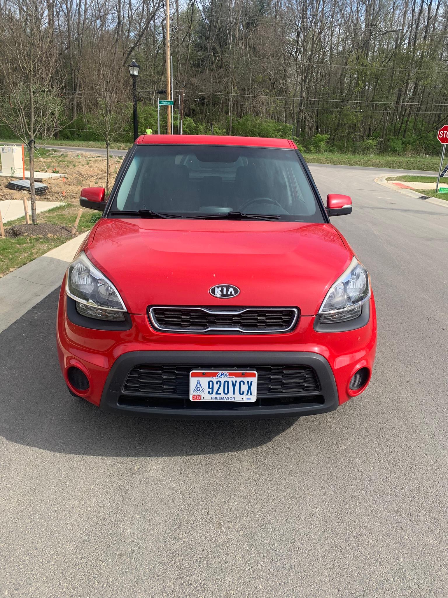 2012 Kia Soul, Manual, 118,626 Miles VIN# KNDJT2A68C7389279.  Runs Well