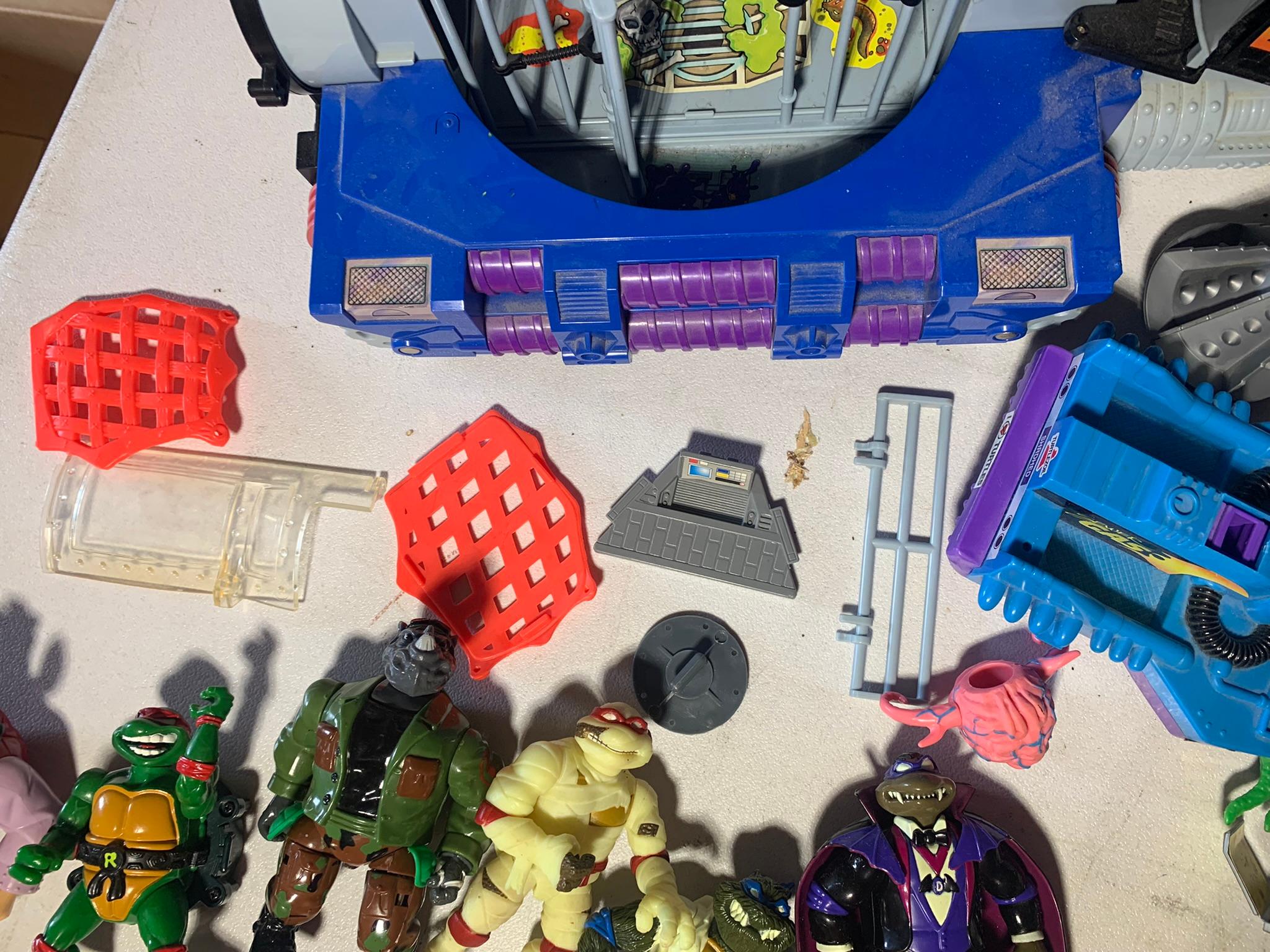 Teenage Mutant Ninja Turtles Technodrome Playset, Figures, Books & More