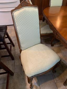 Drexel French Country Style Dining Set--Table with 2 Leaves, 4 Side Chairs, & 2 Arm Chairs