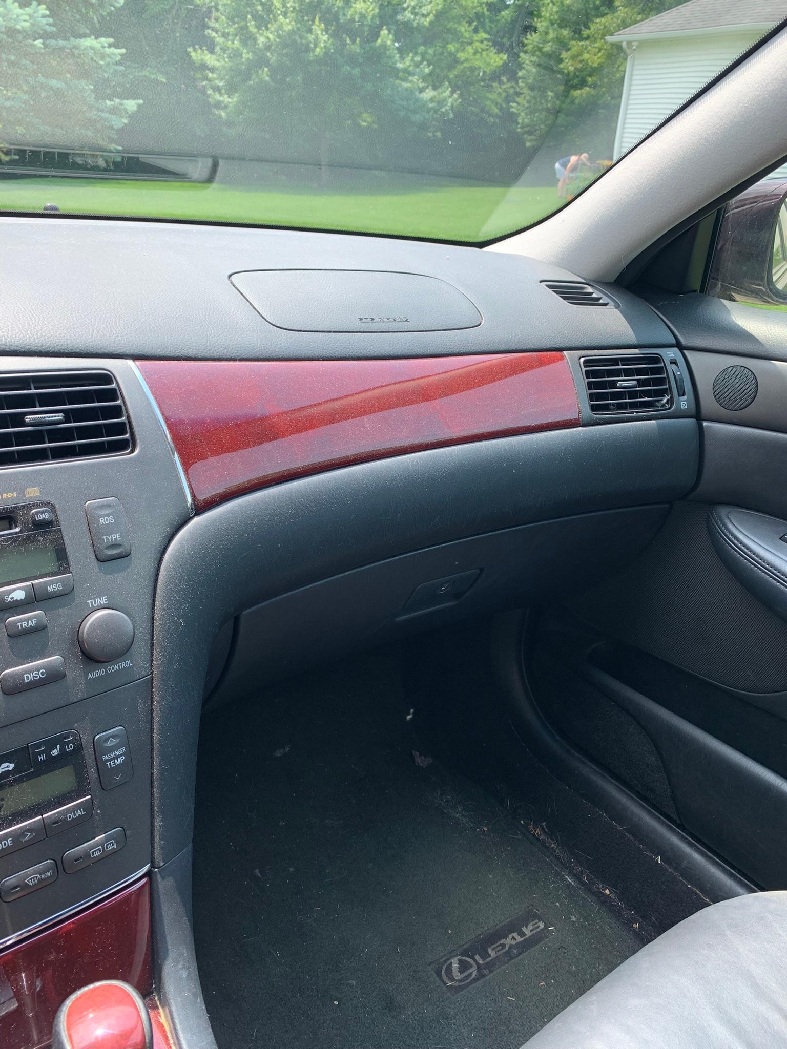 Very Nice 2002 Lexus ES 300 Sedan, Runs Great, Relatively Low Milage 116,639