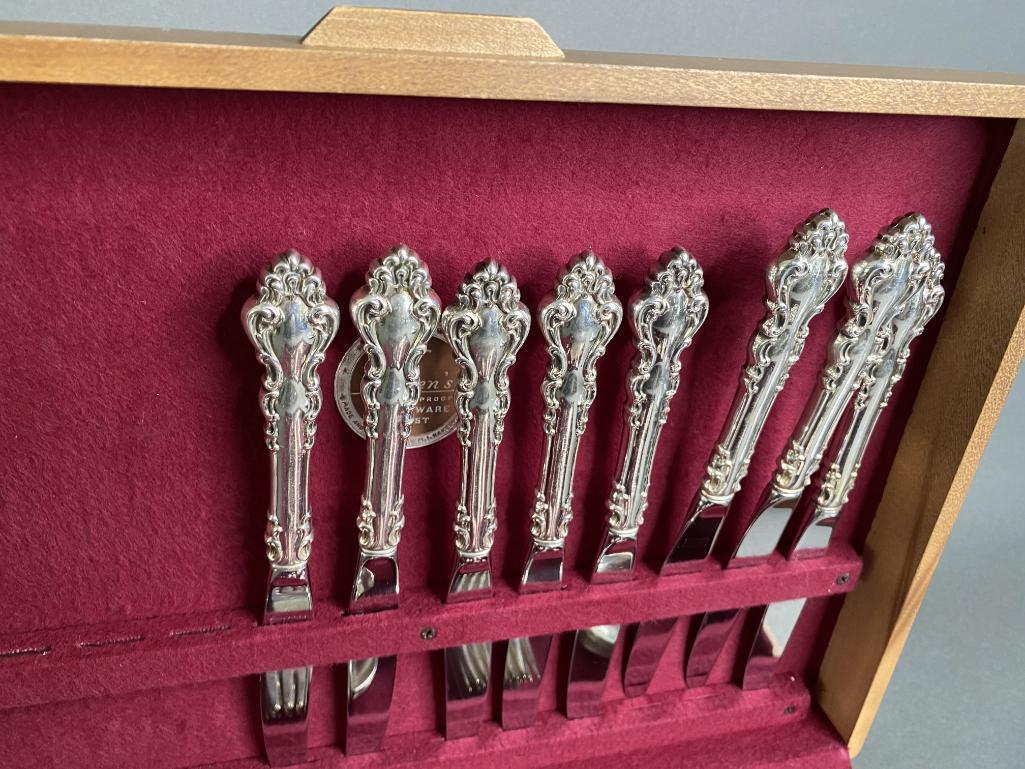 Set of Wallace Sterling Silver Flatware 1568 grams