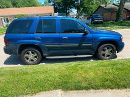 2005 Chevy Trailblazer LS 4x4 Very Clean with 99,784 miles