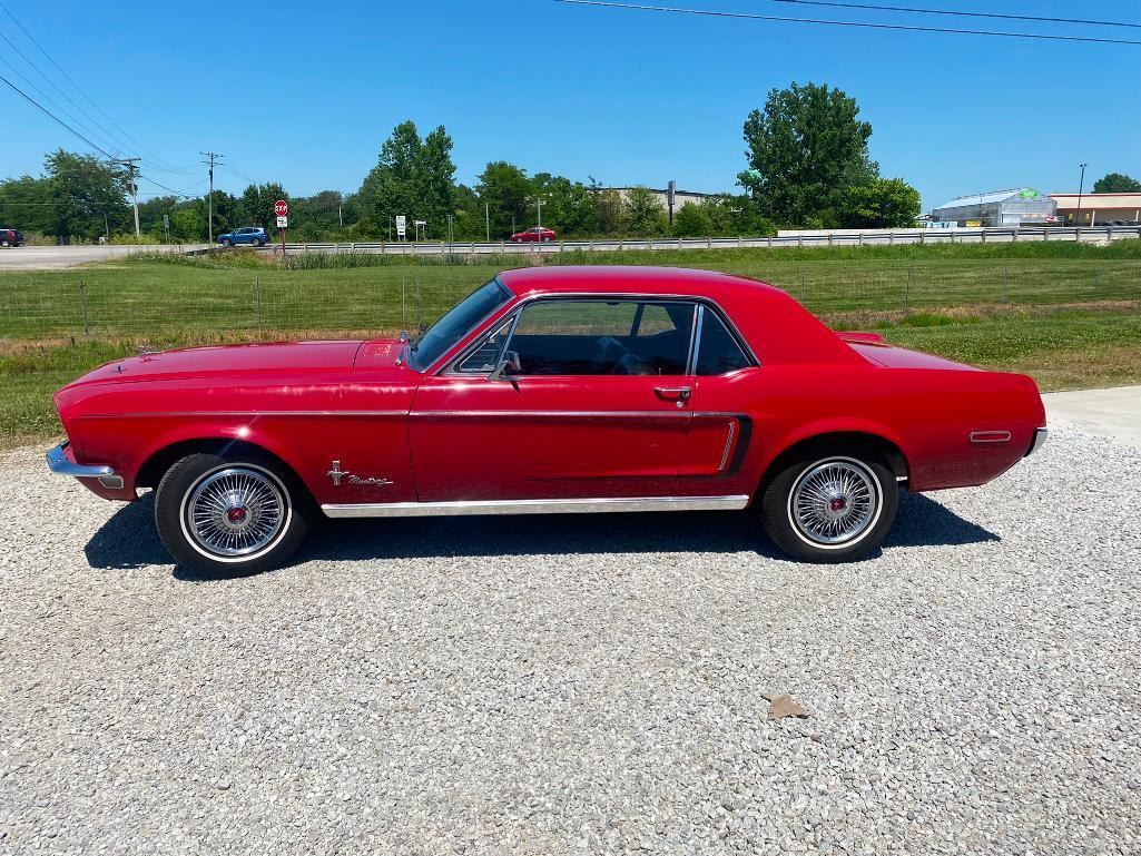 1968 Mustang Hard top Coupe With V8 289 Engine - Runs, Drives, lookin good!