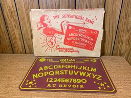 Vintage Ouija Queen Board & Original Box