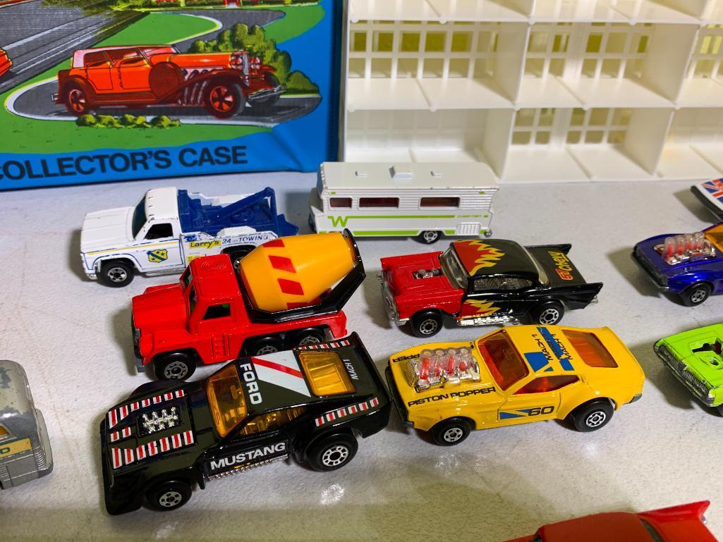 Great Group of Vintage Hot Wheels, Match Box, Tomica, Husky, Tootsie Toy & Hot Wheels Case