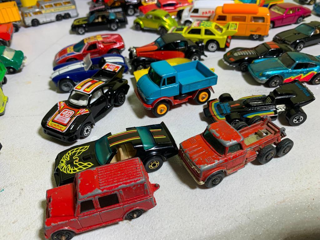 Great Group of Vintage Hot Wheels, Match Box, Tomica, Husky, Tootsie Toy & Hot Wheels Case