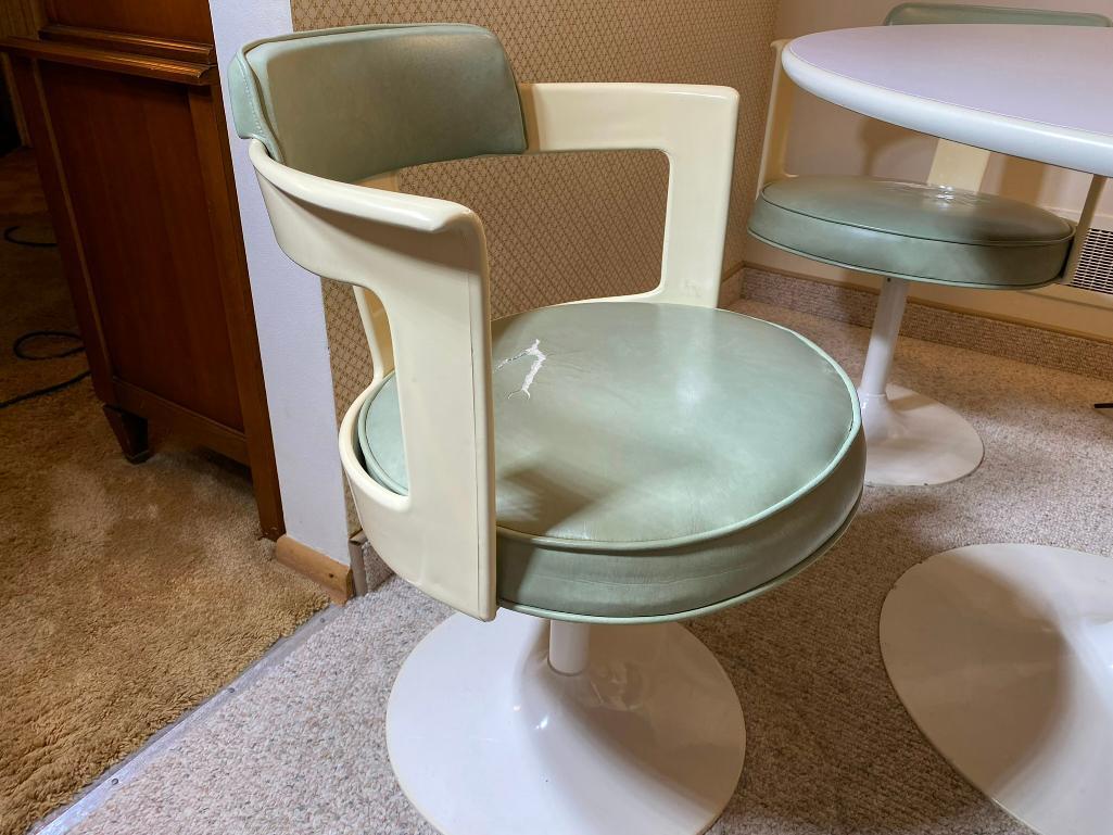 Vintage Daystrom MCM Mid Century Modern Tulip Table & Chairs