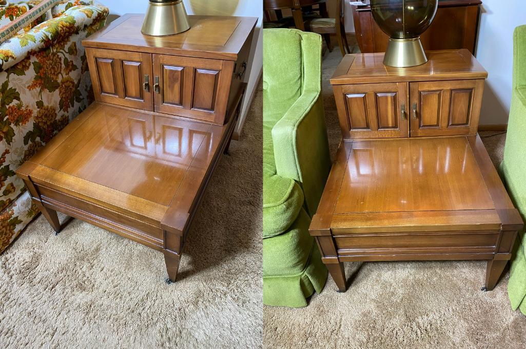 Pair of Vintage Retro MCM Mid Century End Tables