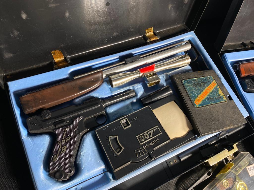 2 Rare 1965 James Bond 007 Pistol Toy Sets PLUS
