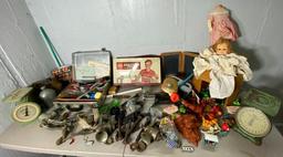 Table Lot of Antique & Collectible Items