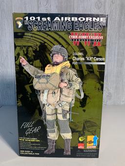 Dragon Action Figure WWII Cyber-Hobby Exclusive Ardennes 1944 "Colonel Charles "KIT" Carson FGO"