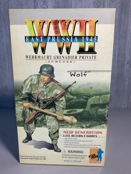 Dragon Action Figure WWII East Prussia 1944 Wehrmacht Grenadier Private "WOLF"