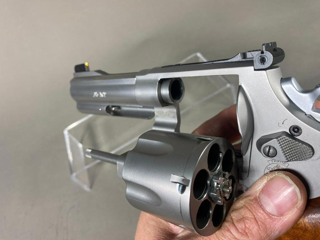 Smith & Wesson Revolver 45 ACP 625-8 w/4" Barrel