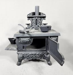 Old Mountain Cast Iron Stove