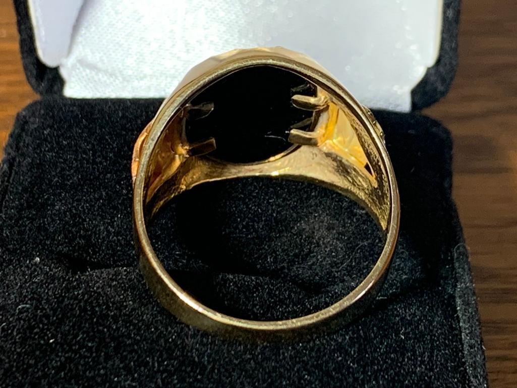 10K Gold Eagle Ring. See Photos for Weight.