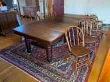 Large Antique Dining Table, 5 Leaves, 7 Chairs & Area Rug