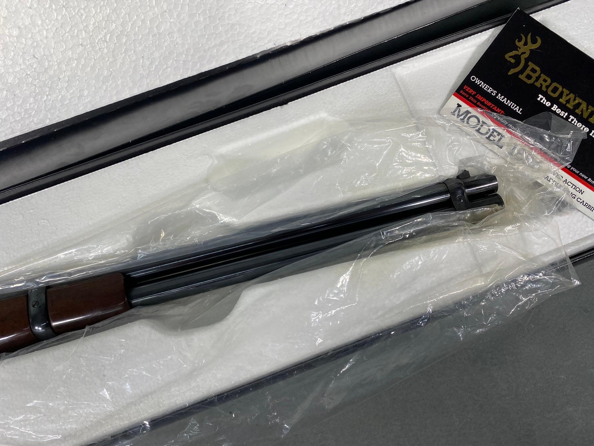 Browning Model 1886 Rifle 45-70 In Box Very Nice