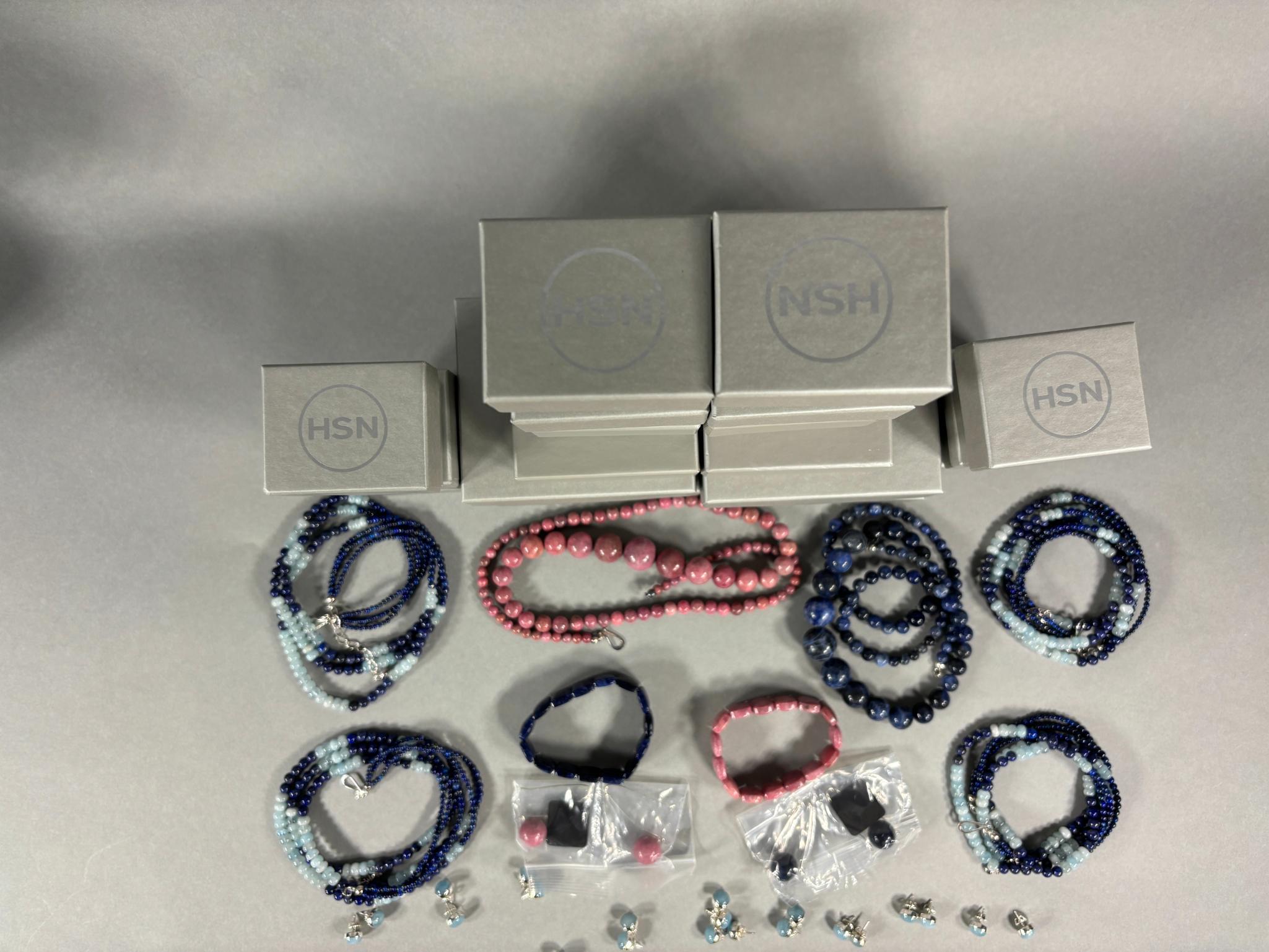 Group Lot of Assorted Hardstone Jewelry Necklaces, Bracelets, Earrings plus Boxes