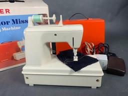 Singer Junior Miss Sewing Machine with Original Box