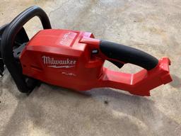Milwaukee Fuel Brushless Cordless Hedge Trimmer
