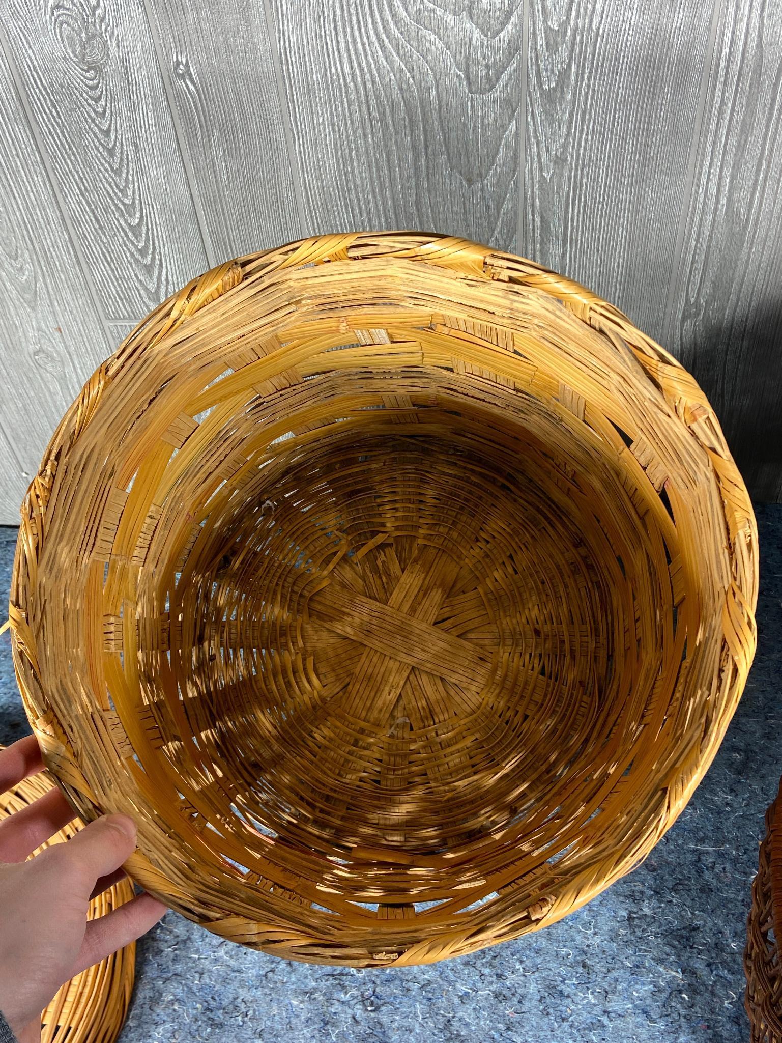 9 Vintage Wicker Baskets