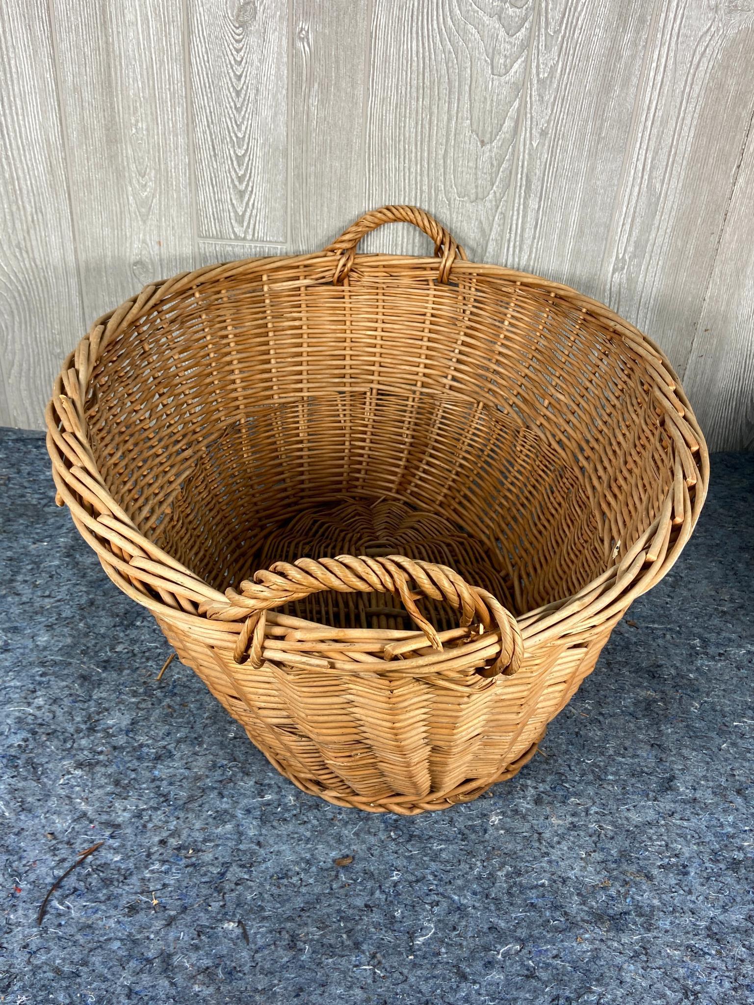 9 Vintage Wicker Baskets